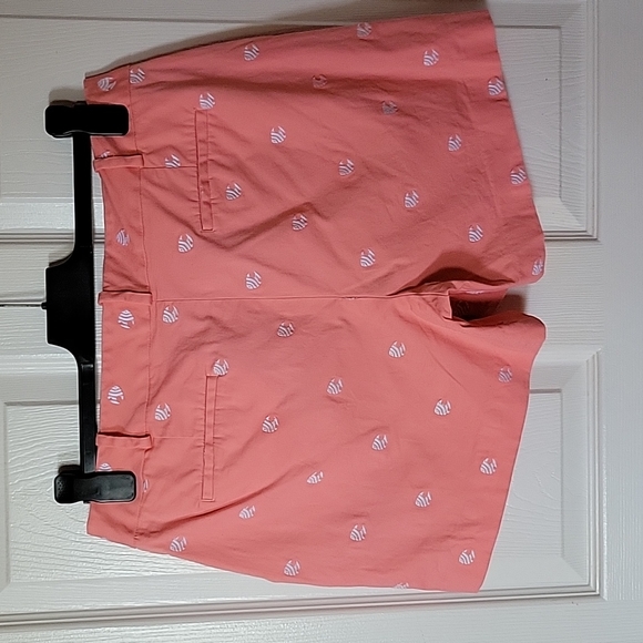 Talbots Salmon Embroidered Fish Shorts - Picture 2 of 4